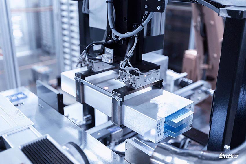 新能源汽車產(chǎn)業(yè)崛起，磁選設(shè)備電池材料除鐵助力電池行業(yè)發(fā)展